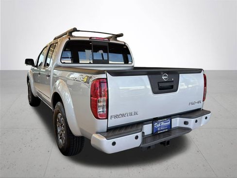 Used 2021 Nissan Frontier PRO-4X w/ Pro-4x Utility Package AWD/4WD image 10