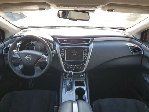 Used 2021 Nissan Murano SV image 23