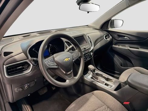 Used 2024 Chevrolet Equinox LT AWD/4WD image 8