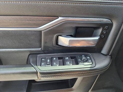 Used 2025 RAM 3500 Laramie w/ Sport Appearance Package AWD/4WD image 30