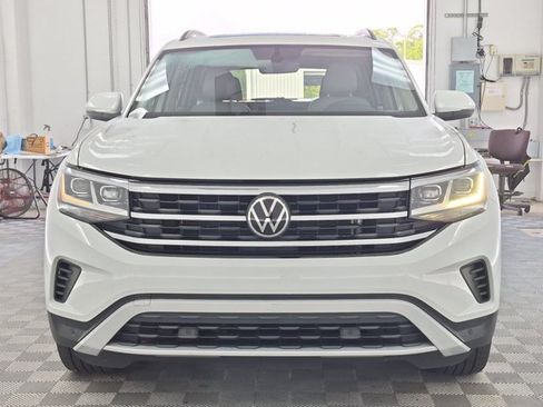 Used 2022 Volkswagen Atlas SE FWD image 2