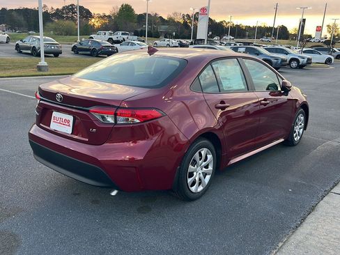 New 2026 Toyota Corolla LE image 6