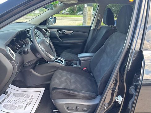 Used 2016 Nissan Rogue SV w/ SV Premium Package AWD/4WD image 12