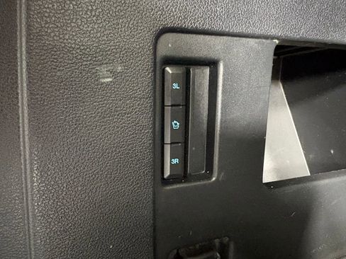 Certified 2021 Ford Expedition Max XLT image 34