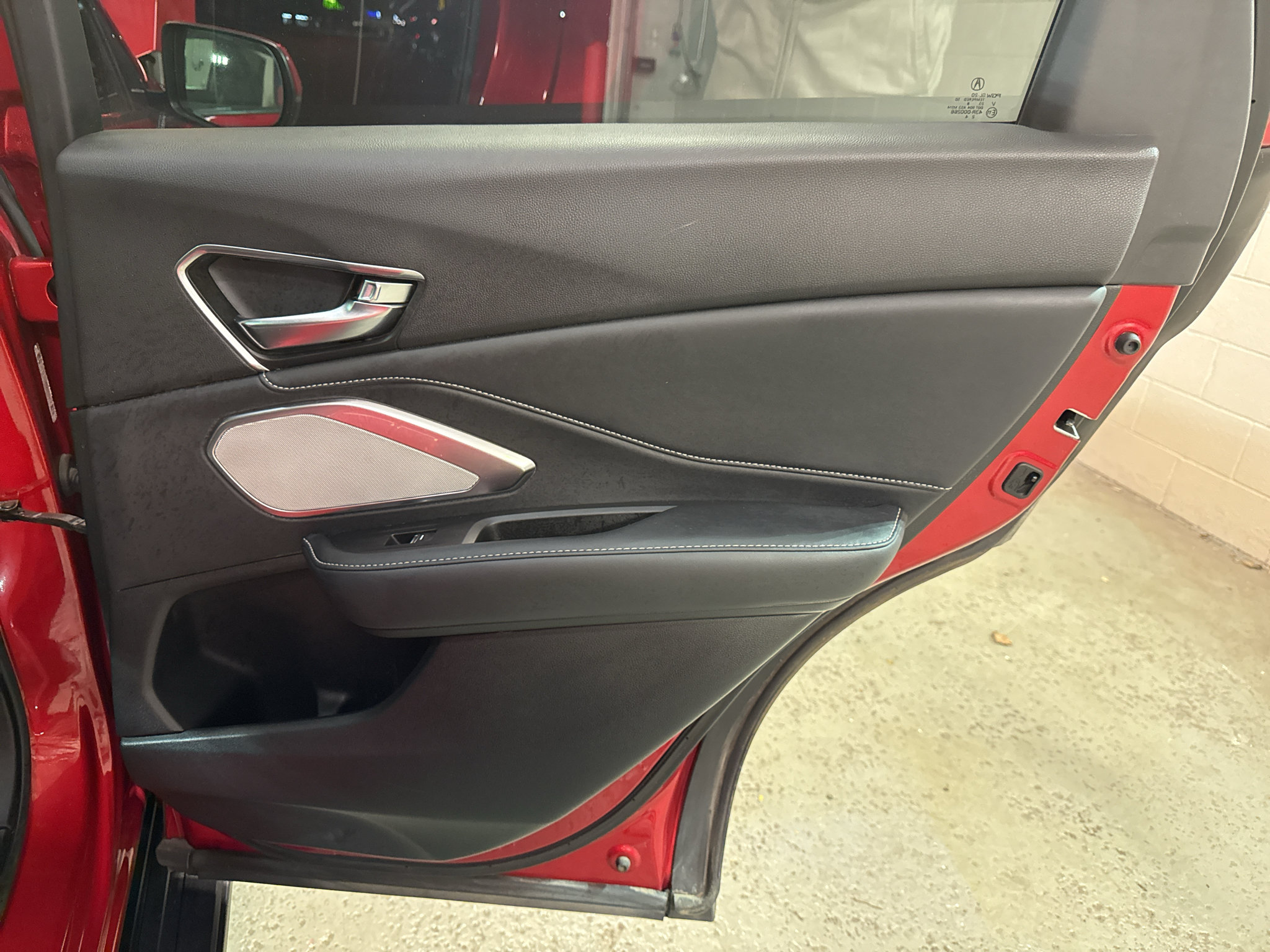 Used 2019 Acura RDX AWD/4WD image 27