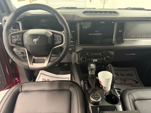 New 2026 Ford Bronco Badlands image 16