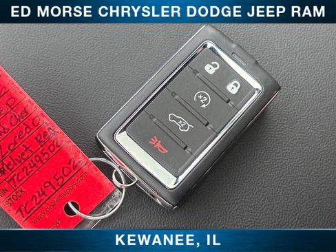 New 2026 Jeep Grand Cherokee Altitude AWD/4WD image 32