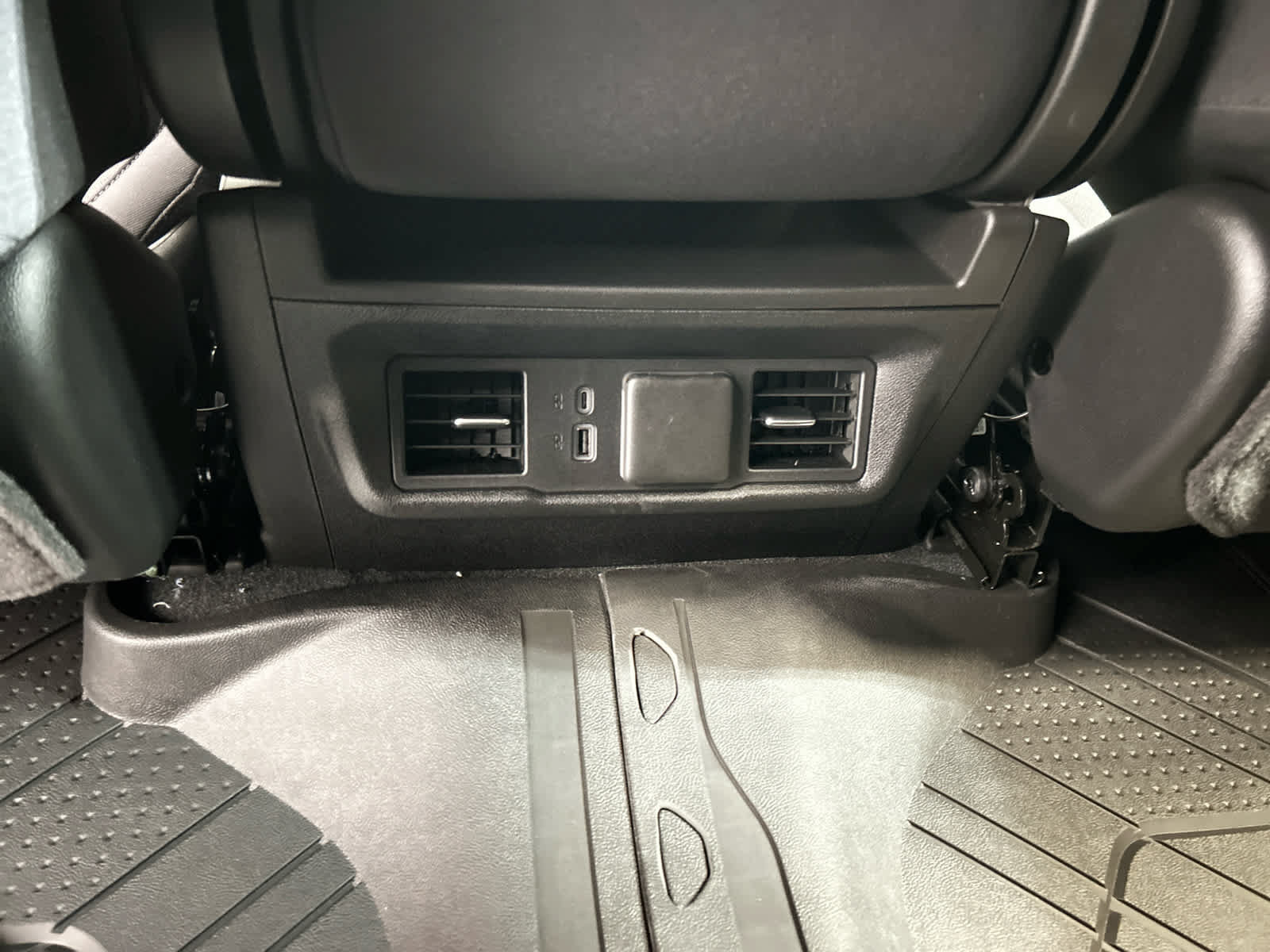 New 2026 Chevrolet Silverado 1500 RST w/ RST Select Package AWD/4WD image 28