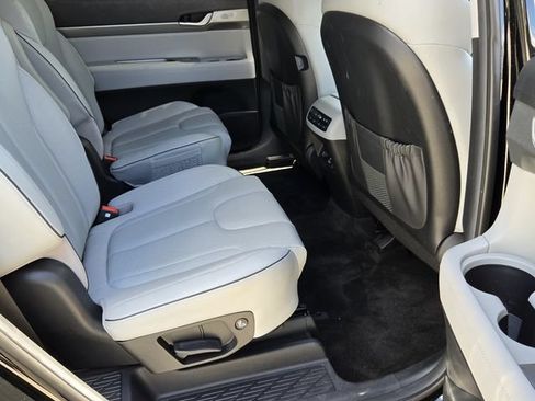 Certified 2024 Hyundai Palisade SEL w/ Premium Package AWD/4WD image 14