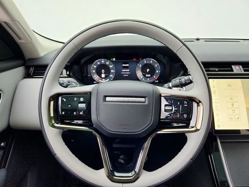 Used 2025 Land Rover Range Rover Velar Dynamic SE AWD/4WD image 25