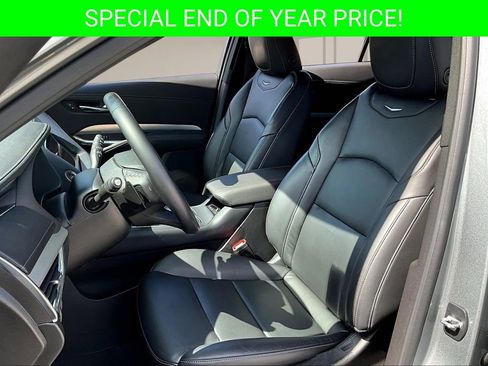 Used 2023 Cadillac XT4 Premium Luxury image 20