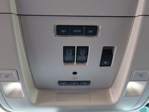 Certified 2016 GMC Sierra 2500 Denali w/ Duramax Plus Package image 27