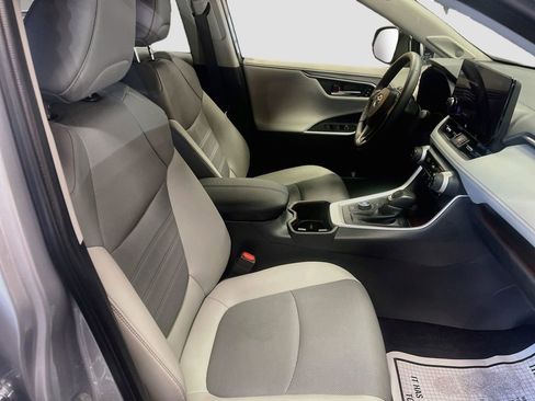 Used 2025 Toyota RAV4 Limited w/ Weather Package AWD/4WD image 30