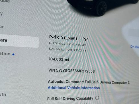 Used 2021 Tesla Model Y Long Range image 24