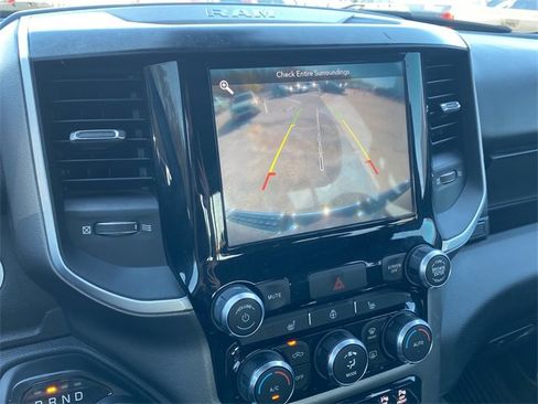 Used 2019 RAM 1500 Big Horn image 28