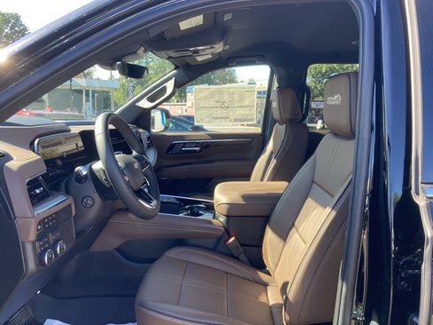 New 2025 Chevrolet Tahoe High Country image 10