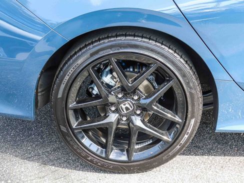 Certified 2025 Honda Civic Sport image 8