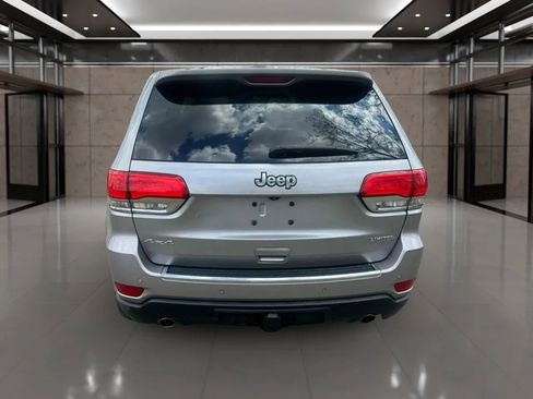 Used 2014 Jeep Grand Cherokee Limited w/ Trailer Tow Group IV image 8