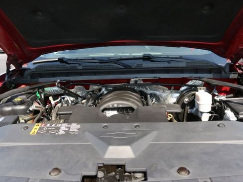 Used 2018 Chevrolet Silverado 1500 LT w/ All Star Edition image 15