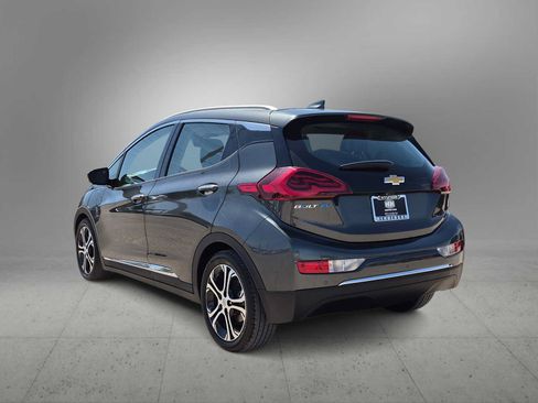 Used 2020 Chevrolet Bolt Premier w/ Infotainment Package FWD image 6