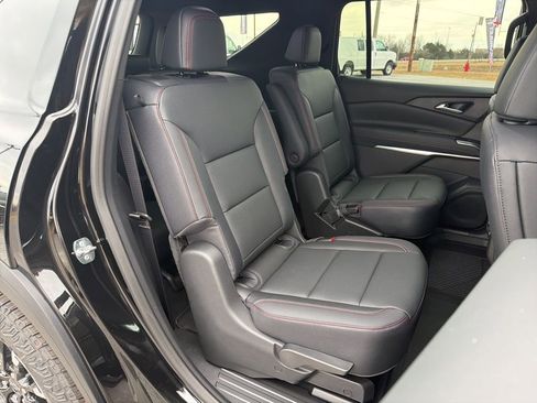 New 2026 Chevrolet Traverse Z71 w/ LPO, Floor Liner Package image 18
