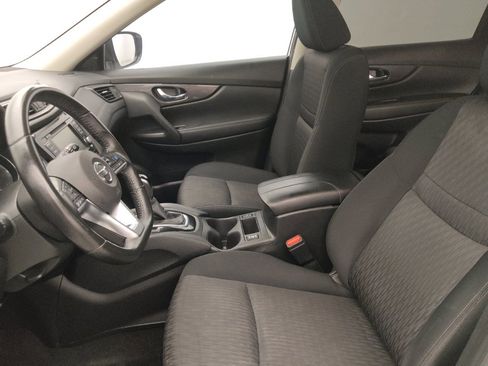 Used 2020 Nissan Rogue SV w/ Premium Package AWD/4WD image 17