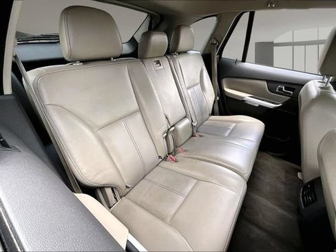 Used 2013 Ford Edge SEL FWD image 22