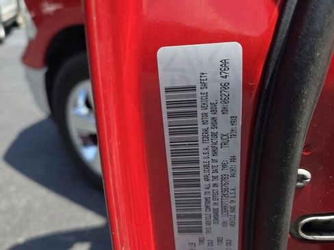 Used 2019 RAM 1500 Big Horn AWD/4WD image 7