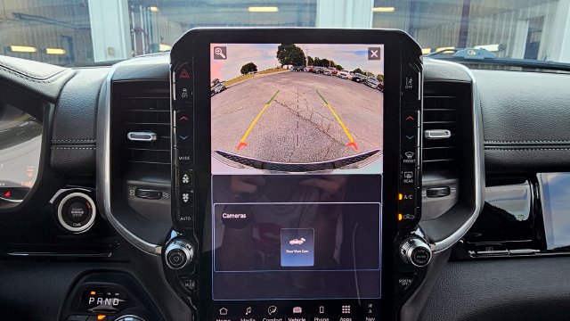 Used 2025 RAM 1500 Laramie AWD/4WD image 20
