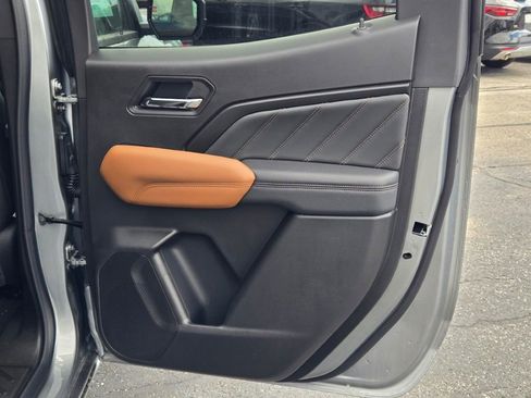 New 2026 GMC Canyon AT4 w/ Technology Plus Package AWD/4WD image 23