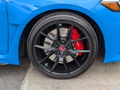 Used 2025 Honda Civic Type R image 7