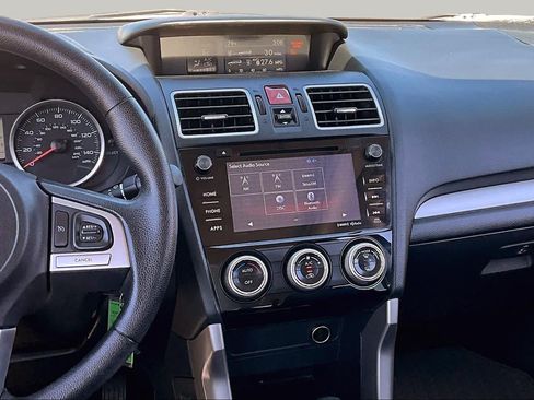 Used 2017 Subaru Forester 2.5i Premium w/ Protection Package #1 AWD/4WD image 7