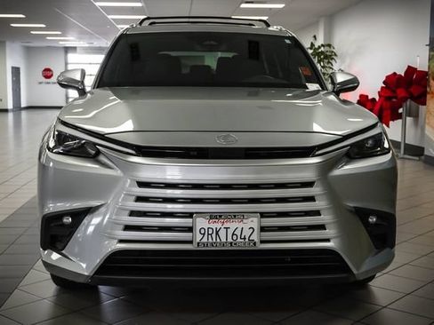 Certified 2024 Lexus TX 350 FWD w/ Accessory Package (2T) image 4