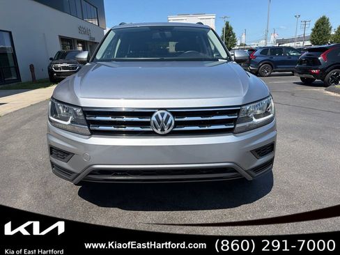Used 2020 Volkswagen Tiguan SE FWD image 4
