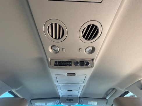 Used 2011 Nissan Armada SL image 31