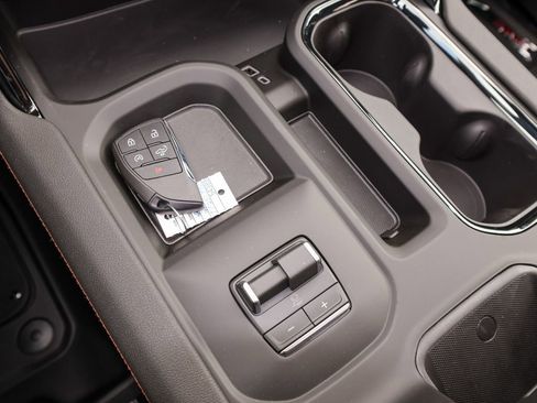 New 2026 GMC Sierra 2500 AT4 image 26