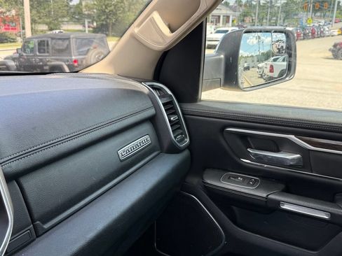 Used 2020 RAM 1500 Laramie AWD/4WD image 24