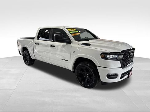 Used 2026 RAM 1500 Big Horn AWD/4WD image 8