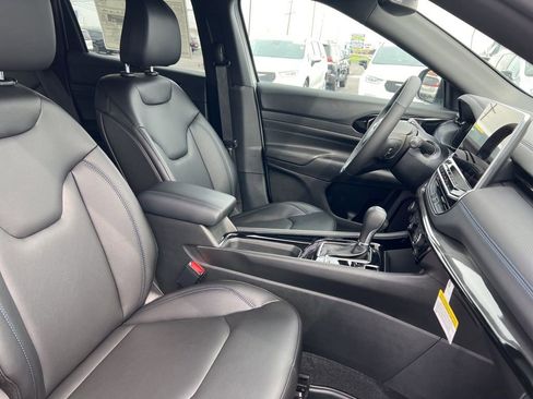 New 2026 Jeep Compass Limited AWD/4WD image 33