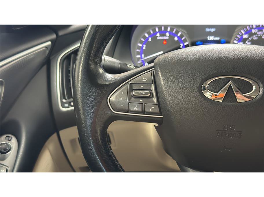 Used 2015 INFINITI Q50 Premium w/ Navigation Package RWD image 34