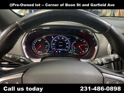 Used 2023 Chevrolet Traverse High Country AWD/4WD image 21