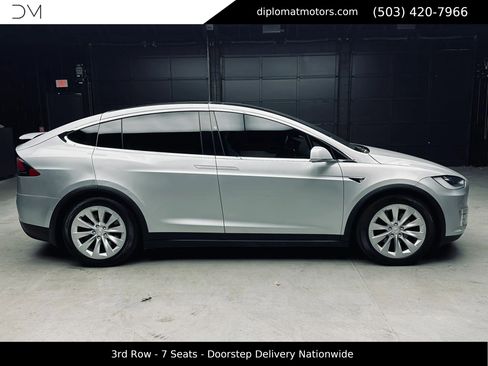 Used 2018 Tesla Model X 100D AWD/4WD image 8