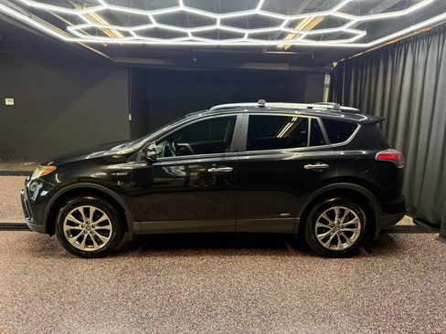 Used 2017 Toyota RAV4 Limited w/ All Weather Liner Package AWD/4WD image 5