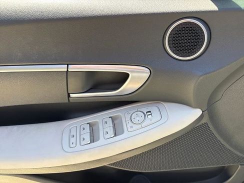 Used 2023 Hyundai Sonata SE w/ Cargo Package image 16