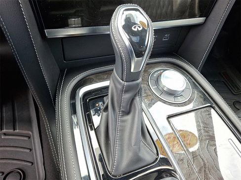 Used 2022 INFINITI QX80 Sensory w/ Cargo Package image 15