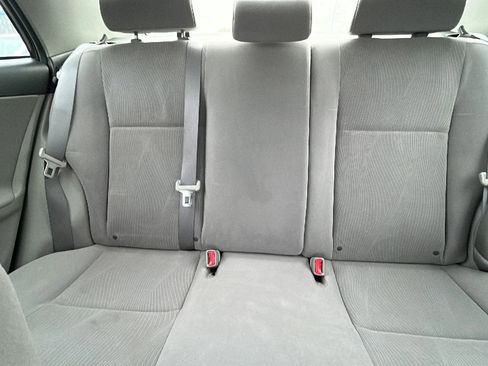 Used 2011 Toyota Corolla LE FWD image 10