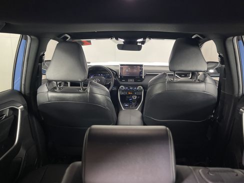Used 2022 Toyota RAV4 XSE image 15