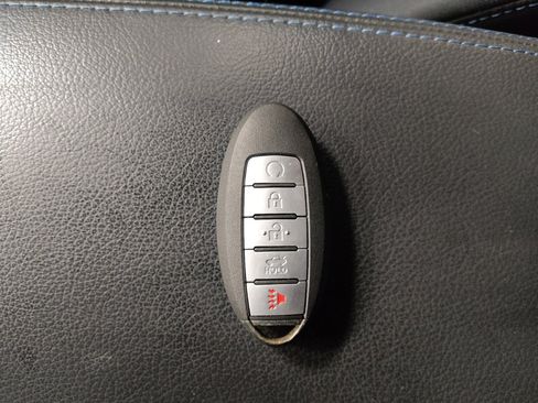 Used 2017 Nissan Altima 2.5 SR w/ Midnight Edition Package image 32