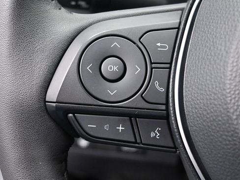 Certified 2025 Toyota RAV4 XLE Premium image 18