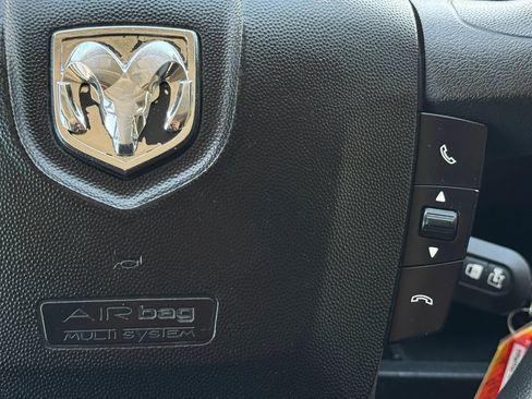 Used 2018 RAM ProMaster 2500 FWD image 30